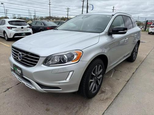 2017 Volvo XC60 T6 Dynamic