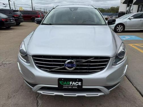 2017 Volvo XC60 T6 Dynamic