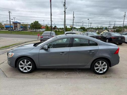 2016 Volvo S60 T5 Drive-E Premier