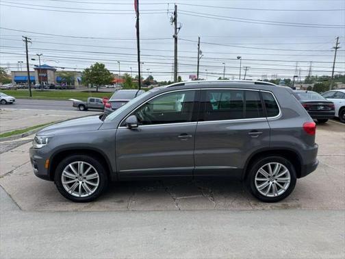 2014 Volkswagen Tiguan 2.0T SE 4MOTION