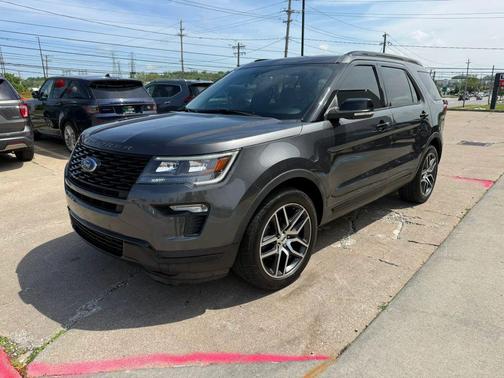 Magnetic Metallic 2018 Ford Explorer Sport