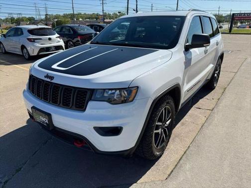 2020 Jeep Grand Cherokee Trailhawk