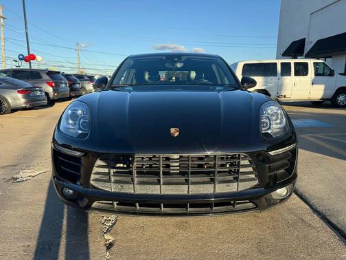 2017 Porsche Macan S