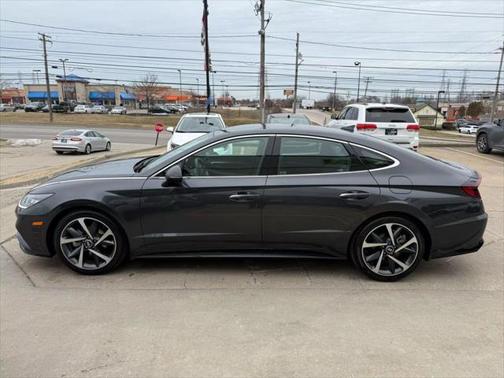 2021 Hyundai SONATA SEL Plus