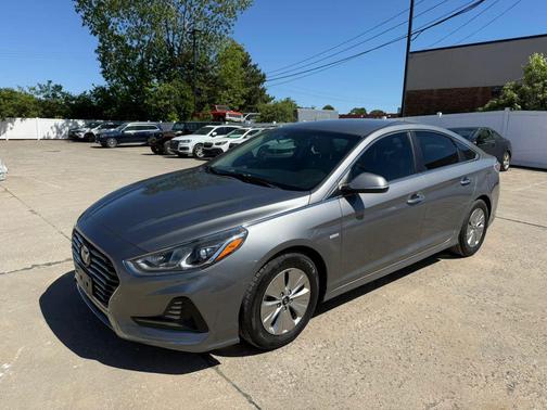 Blue 2018 Hyundai SONATA Hybrid SE