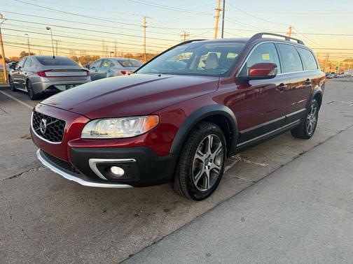2015 Volvo XC70 T6
