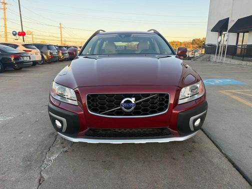 2015 Volvo XC70 T6
