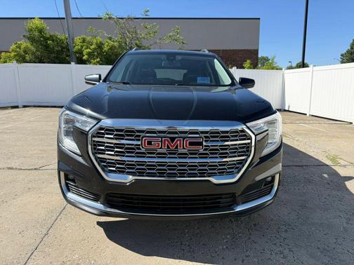 Ebony Twilight Metallic 2022 GMC Terrain Denali