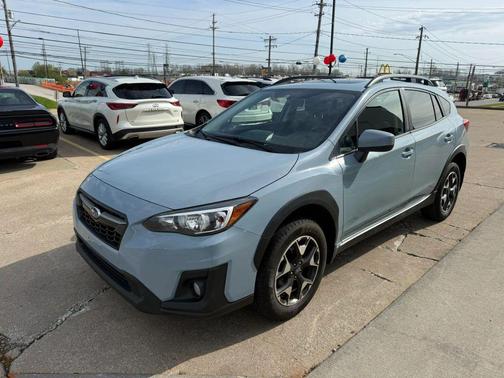 Quartz Blue Pearl 2019 Subaru Crosstrek 2.0i Premium