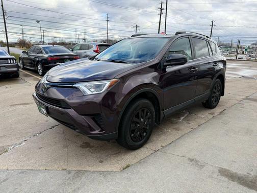 2018 Toyota RAV4 LE