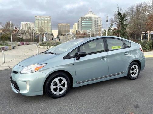 2014 Toyota Prius Two