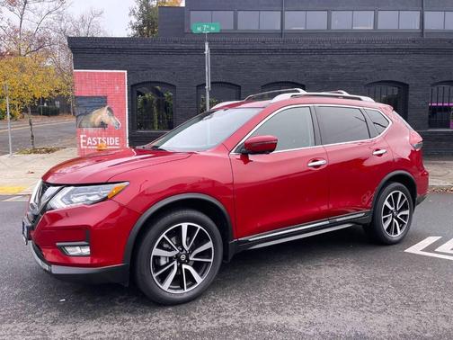 2017 Nissan Rogue SL