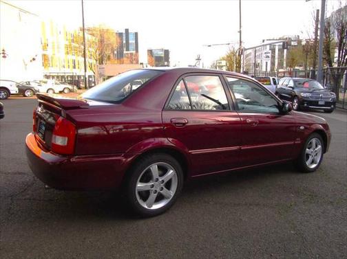 2002 Mazda Protege ES