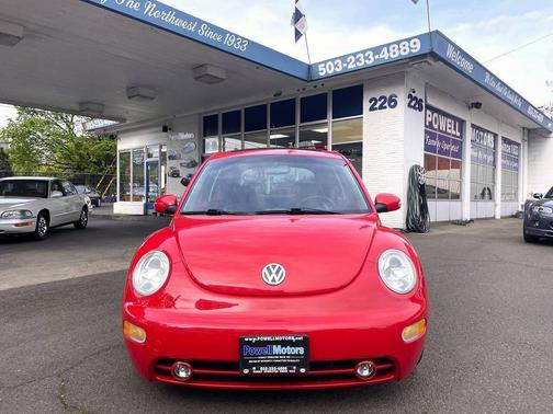 Uni Red 2003 Volkswagen New Beetle GLS 1.8T