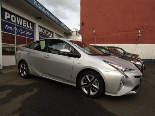 2016 Toyota Prius Four Touring