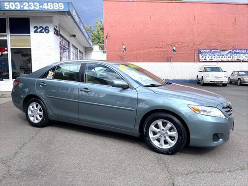 2011 Toyota Camry LE