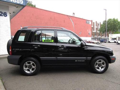 2001 Chevrolet Tracker Hard Top Base
