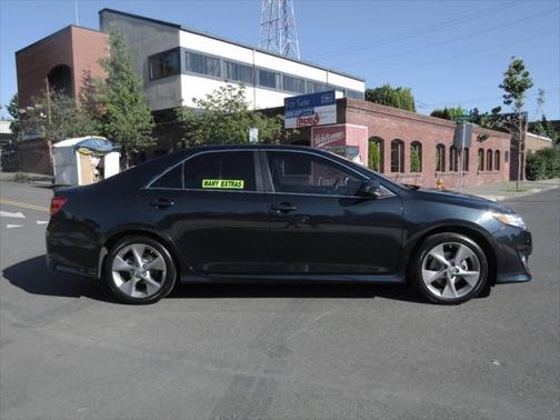 2014 Toyota Camry SE Sport