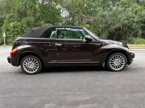 Dark Plum Pearlcoat 2005 Chrysler PT Cruiser GT