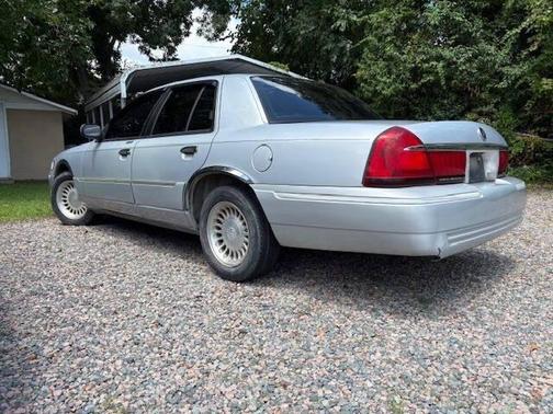 2000 Mercury Grand Marquis LS 4dr Sedan