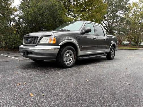 2003 Ford F-150 Lariat SuperCrew