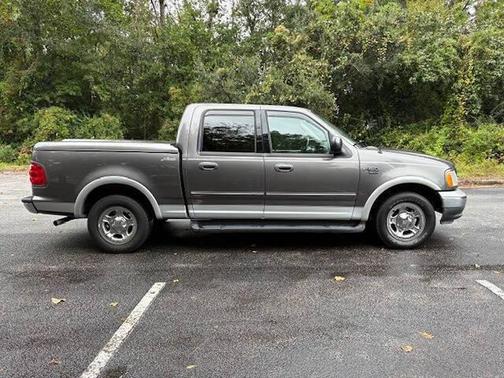 2003 Ford F-150 Lariat SuperCrew