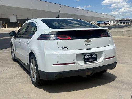White 2014 Chevrolet Volt Base