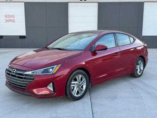 Red 2020 Hyundai ELANTRA SEL