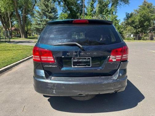 Blue 2015 Dodge Journey SE