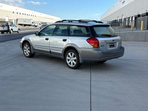 Silver 2006 Subaru Outback 2.5i