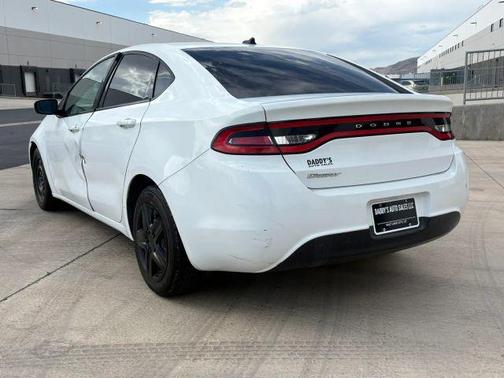 White 2014 Dodge Dart SE