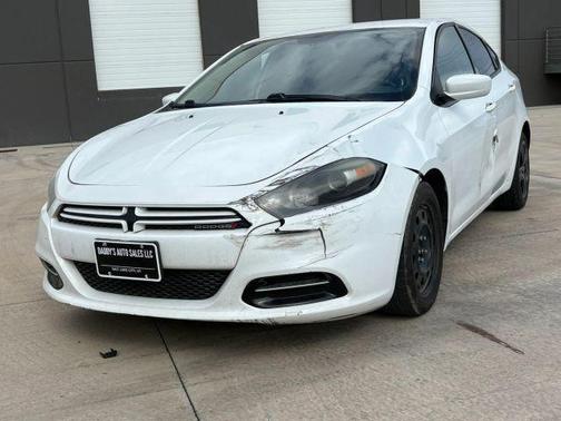 White 2014 Dodge Dart SE
