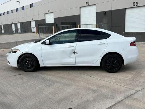 White 2014 Dodge Dart SE