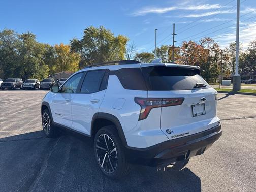 2026 Chevrolet Equinox AWD RS
