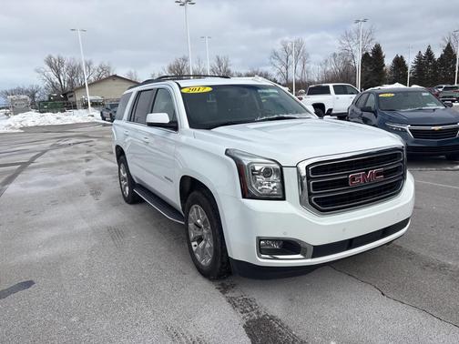 2017 GMC Yukon SLE