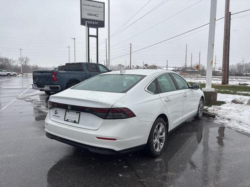 2023 Honda Accord LX 1.5T