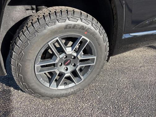 2026 GMC Terrain AWD AT4