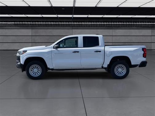 2025 Chevrolet Colorado WT