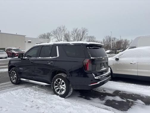 2025 Chevrolet Tahoe LS