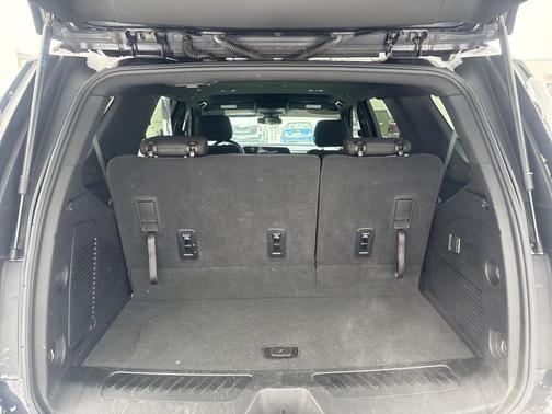 2025 Chevrolet Tahoe LS