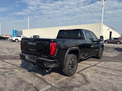 Onyx Black 2024 GMC Sierra 2500 Denali Ultimate