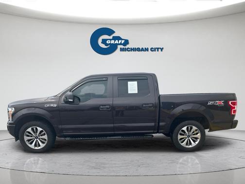 MAGMA RED 2018 Ford F-150 XL