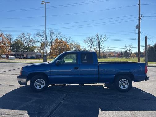 2004 Chevrolet Silverado 1500 Work Truck