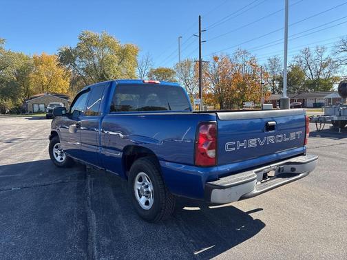 2004 Chevrolet Silverado 1500 Work Truck