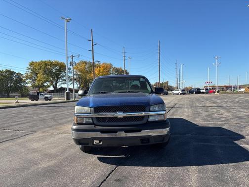 2004 Chevrolet Silverado 1500 Work Truck