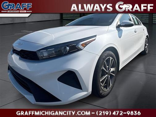 2023 Kia Forte LXS