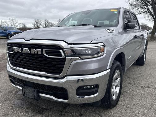 Billet Silver Metallic Clearcoat 2025 RAM 1500 Big Horn/Lone Star