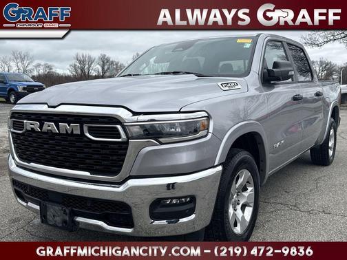Billet Silver Metallic Clearcoat 2025 RAM 1500 Big Horn/Lone Star