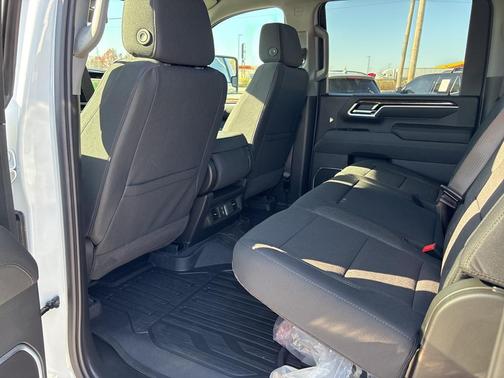 2026 GMC Sierra 2500 SLE