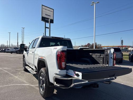 2026 GMC Sierra 2500 SLE